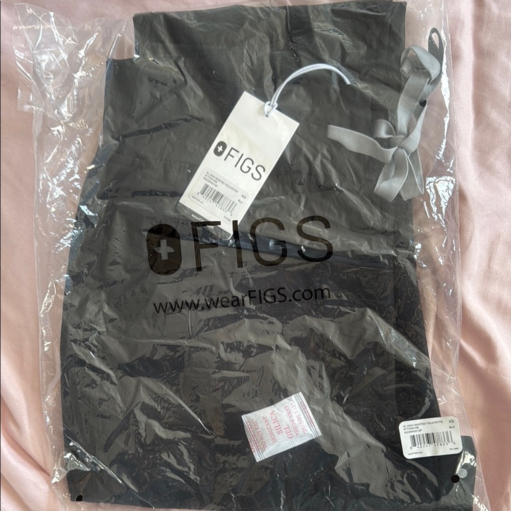 Figs Black Scrub Pants